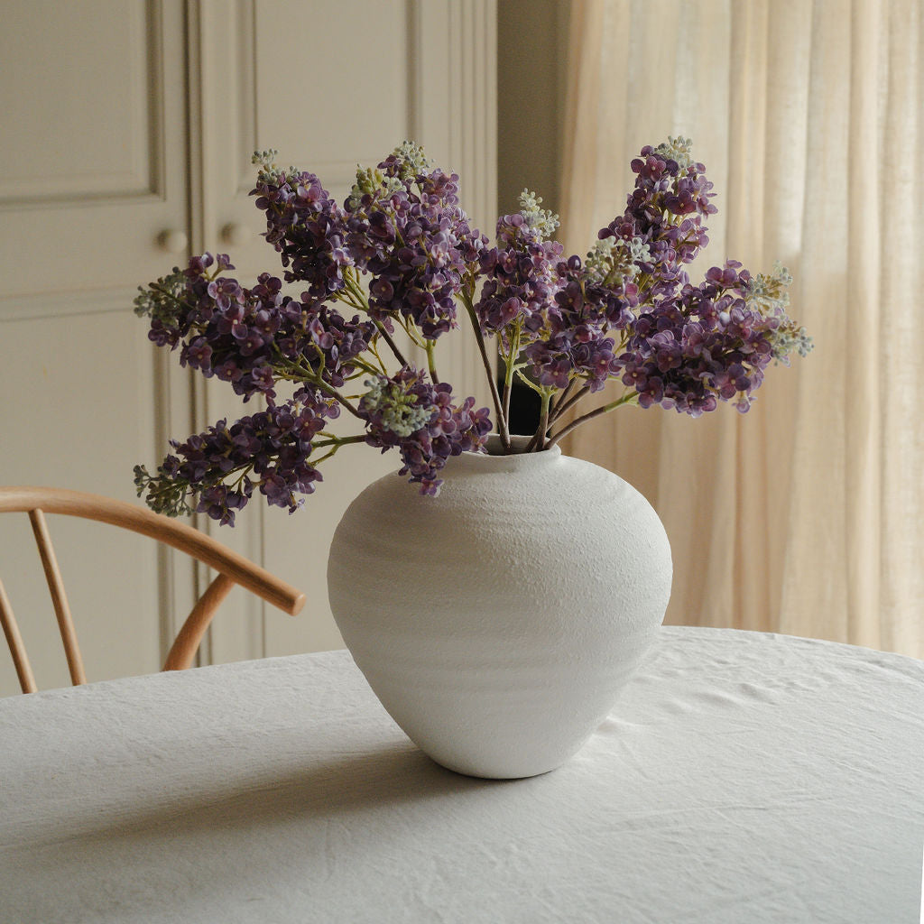 Regola Matt White Vase