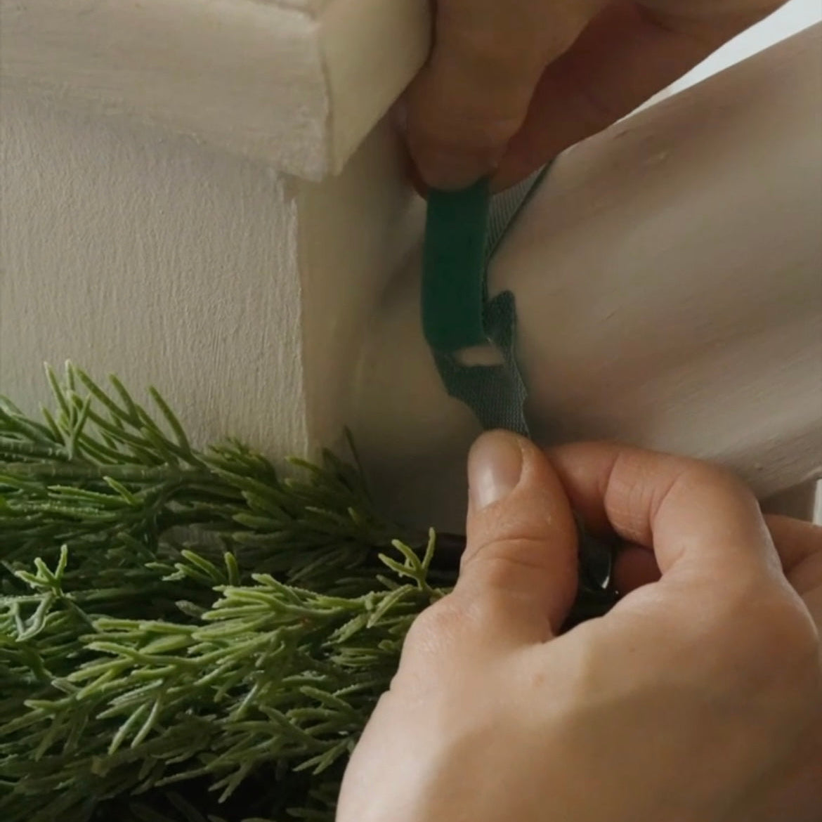 Garland Ties
