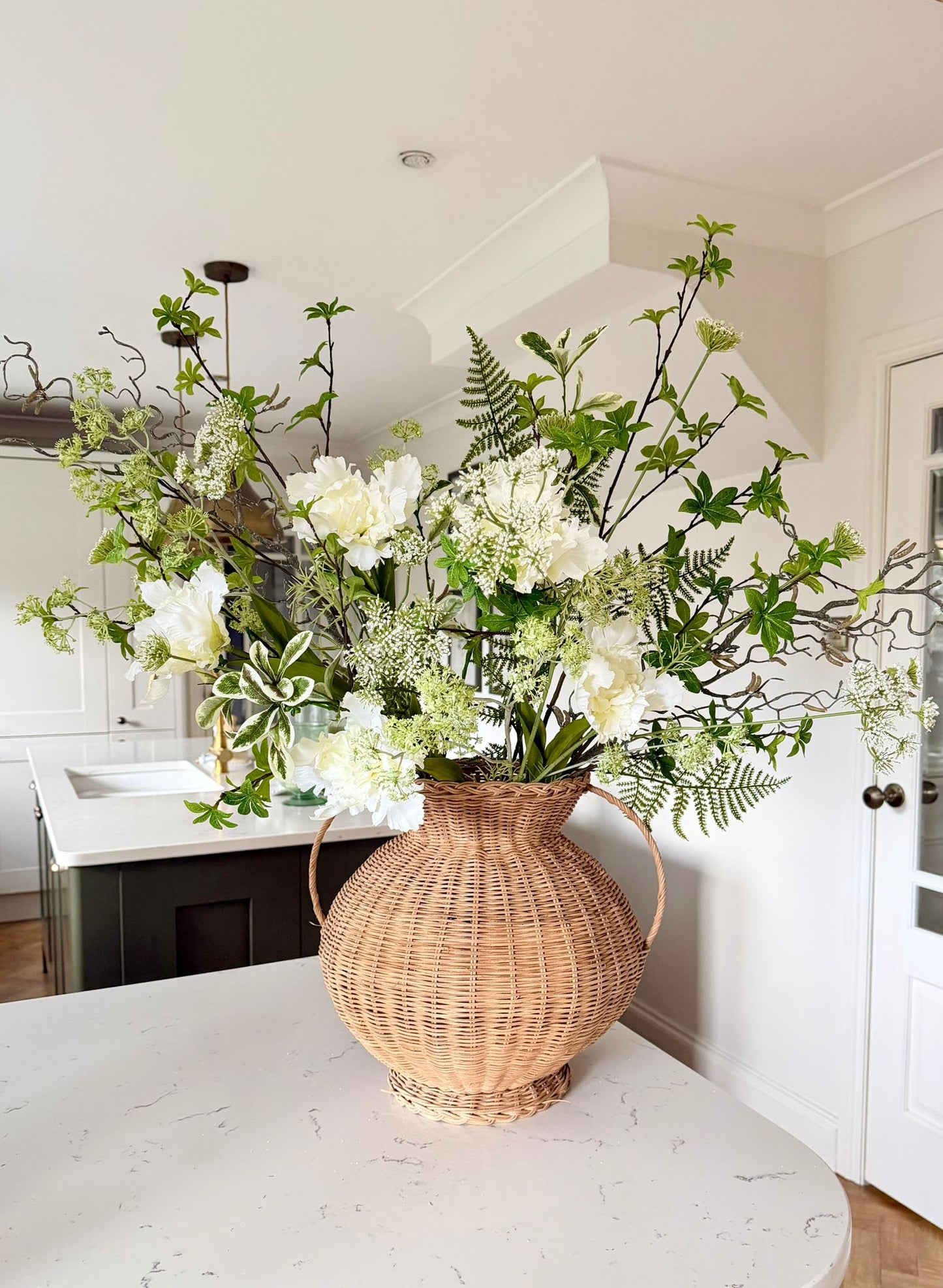 My Millennium Maison Meadow Spring Bouquet