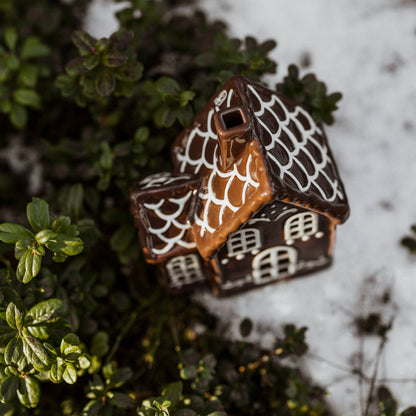 No. 2 Gingerbread Street - Ceramic House