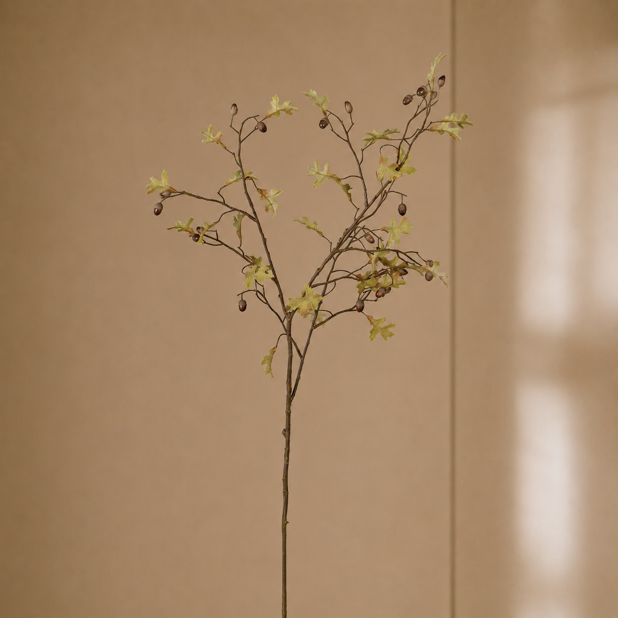 Faux Oak Leaves Spray with Acorns – Realistic Artificial Autumn Foliage